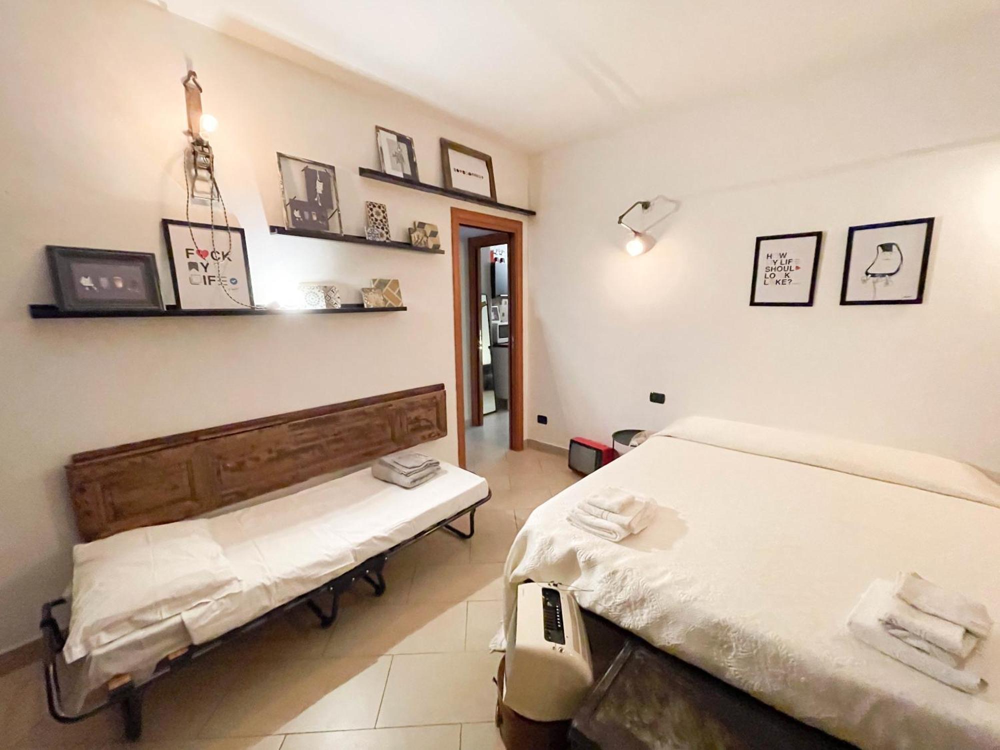 Incortedafabio Design Flat With Bikes Caronno Pertusella Exterior photo